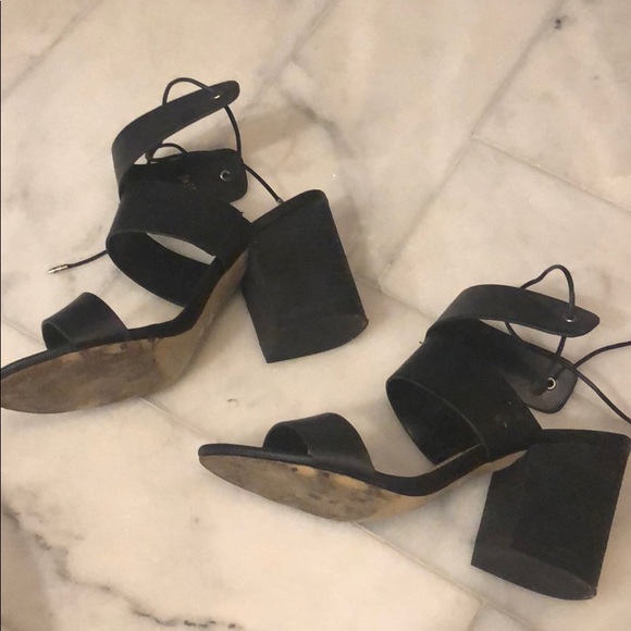 Black Sam Edelman heels - Picture 3 of 4